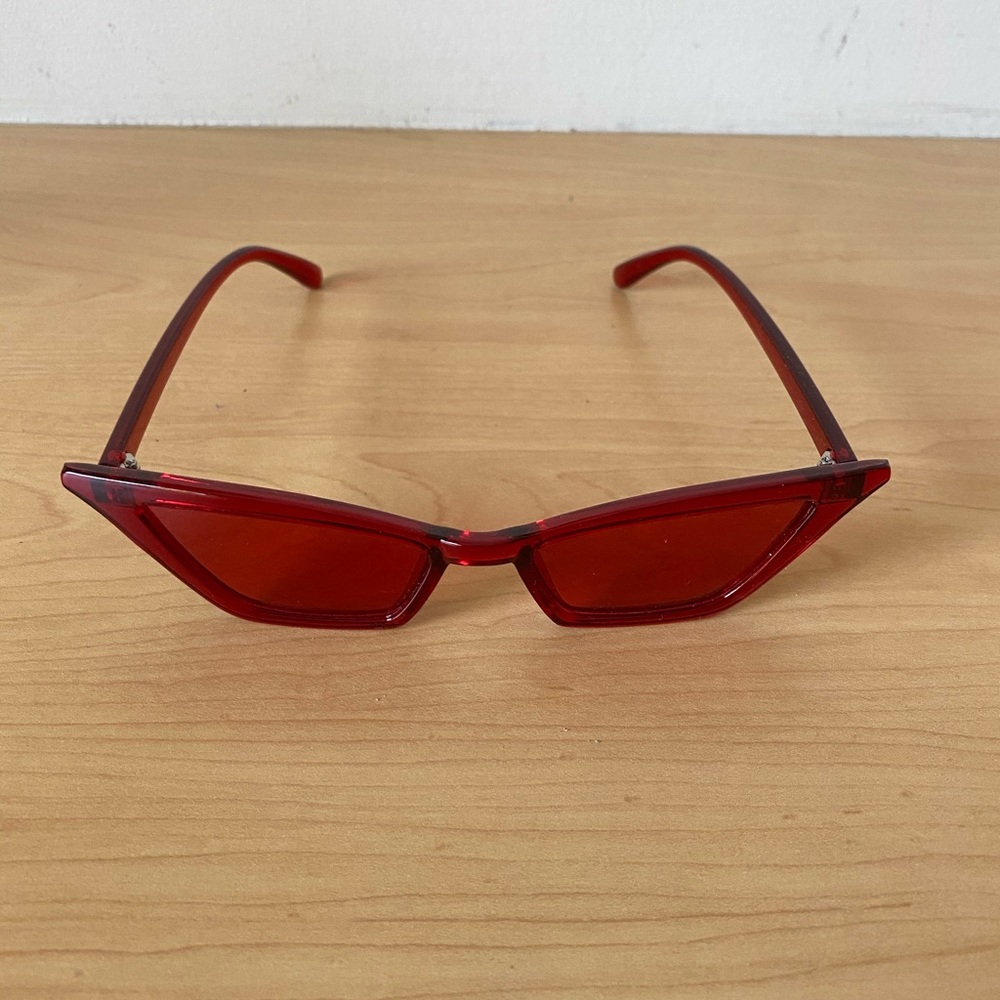 Red drunk party glasses